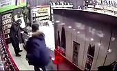 (repost) ransacking a store in russia