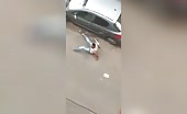 Cleaver battle in tunisian road