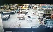 Guy chased through pair of assassins in brazilian grocery store