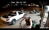 Mobsters shot a cop with three bullets full v.
