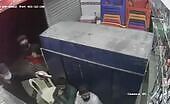 Last robbery in karachi crook gets chance as well as killed