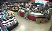 Shootout between polices and suspect in ft well worth uncensored