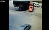 Horrifying moment when Car gets Crushed and Buried