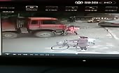 Two Girl Cyclist Crushed By Truck