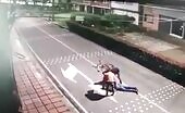 Pedestrian fatally struck by robbers