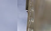 [complete video consisting of 2 angle] depressed colombian guy dive