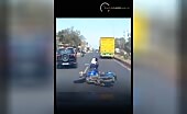 Two Guys Get Lucky In A Fight